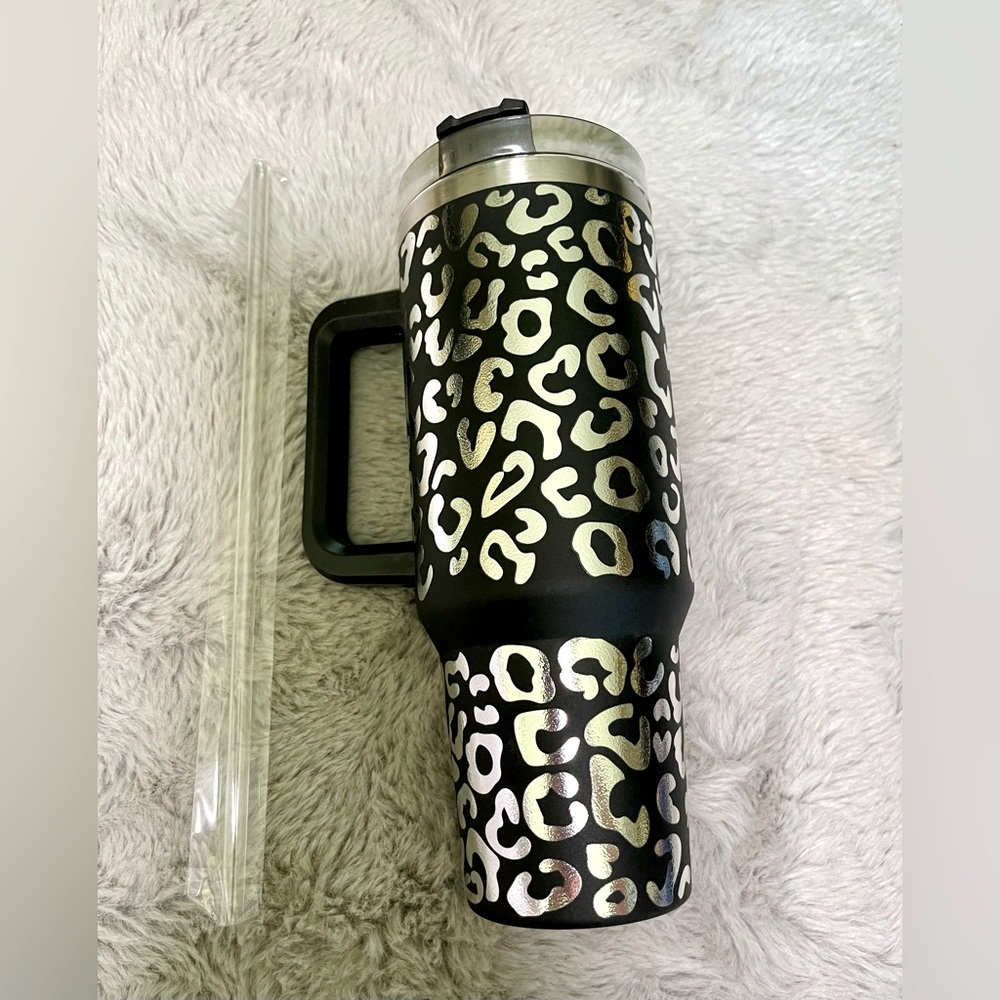 Black Leopard print tumbler